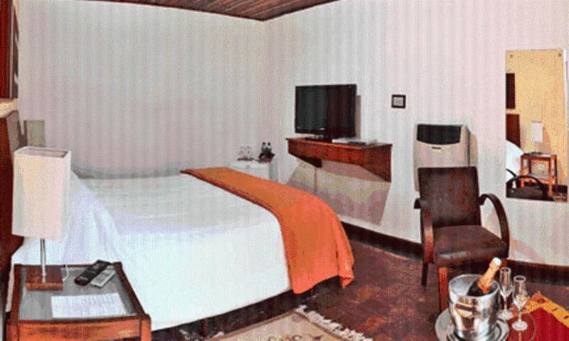 Pousada Villa Tambo Campos do Jordão Exterior foto